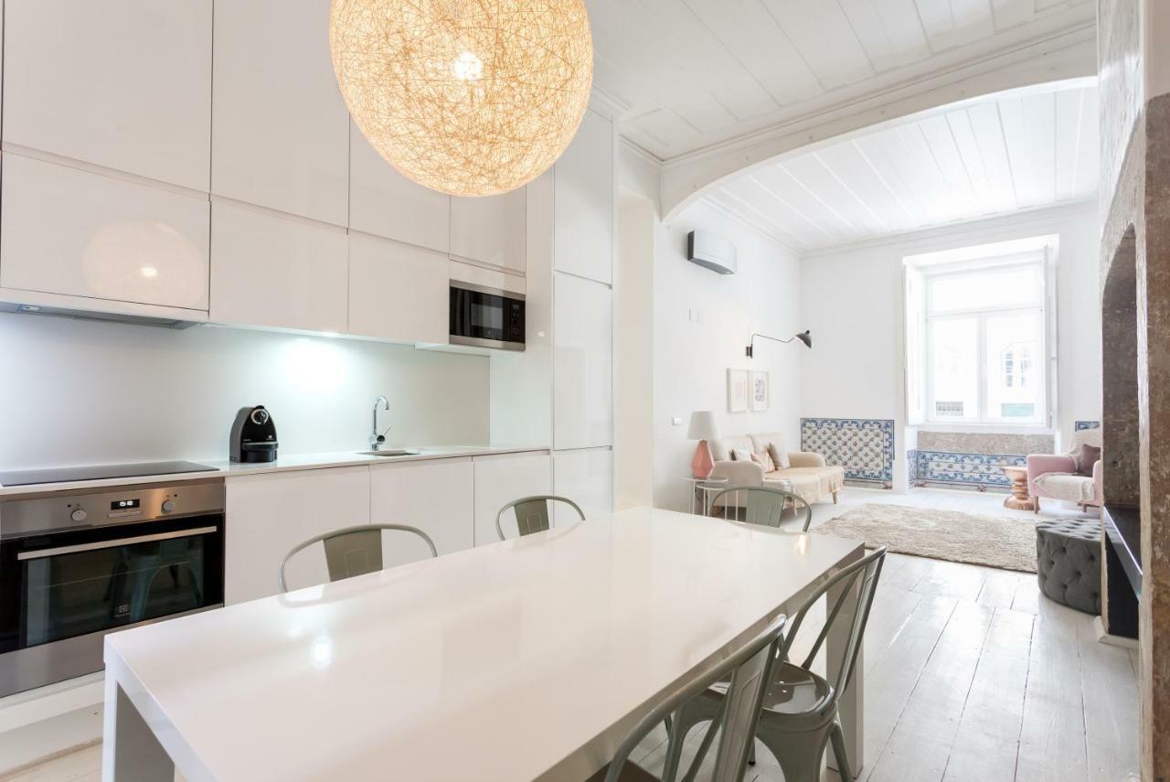 Baixa Tile Blue Two-Bedroom Apartment - By Lu Holidays Lisboa Dış mekan fotoğraf