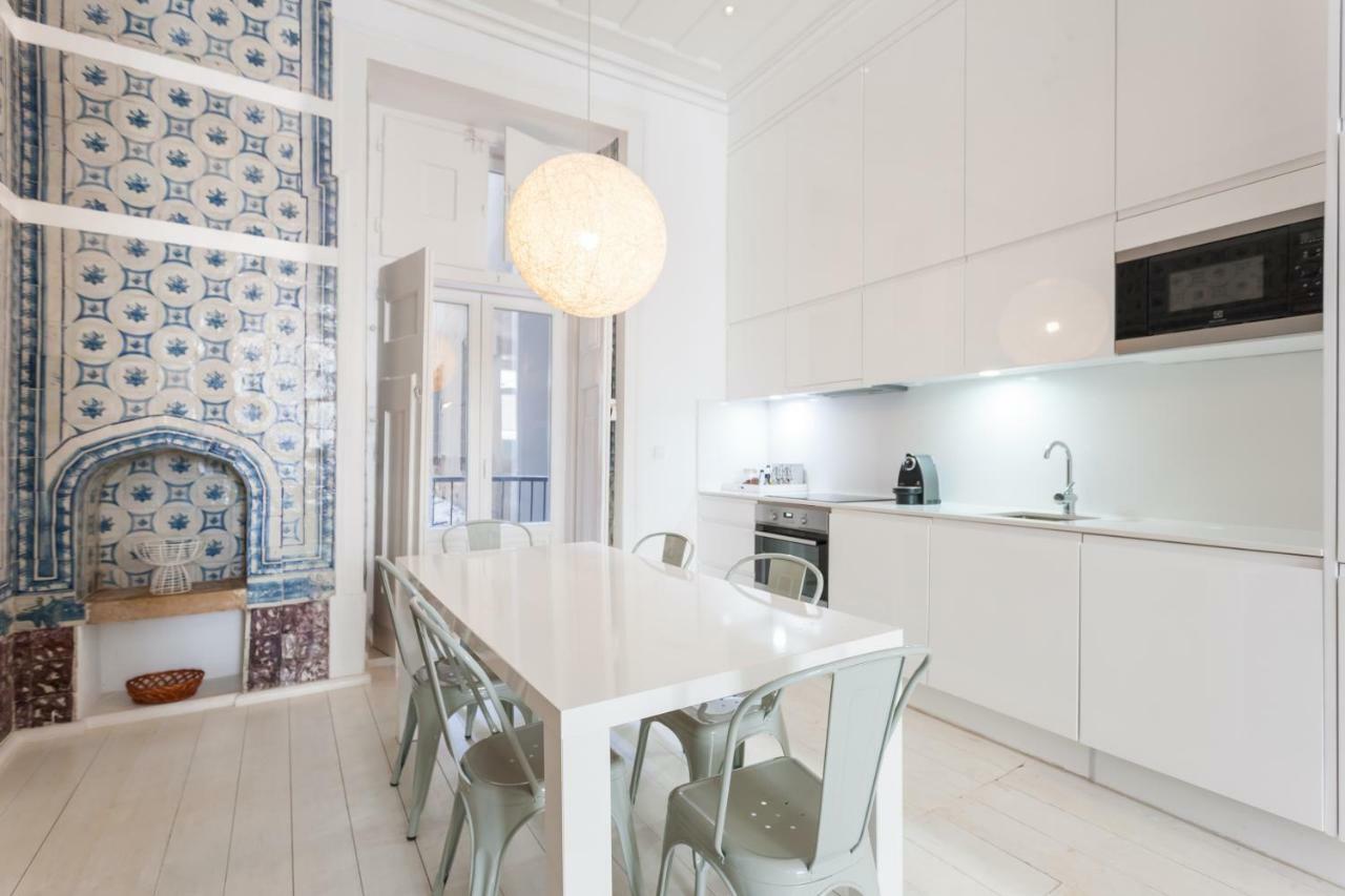 Baixa Tile Blue Two-Bedroom Apartment - By Lu Holidays Lisboa Dış mekan fotoğraf