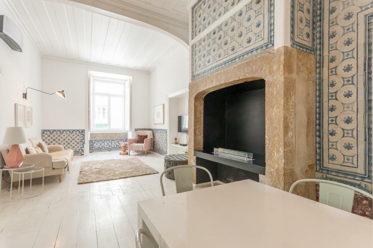 Baixa Tile Blue Two-Bedroom Apartment - By Lu Holidays Lisboa Dış mekan fotoğraf